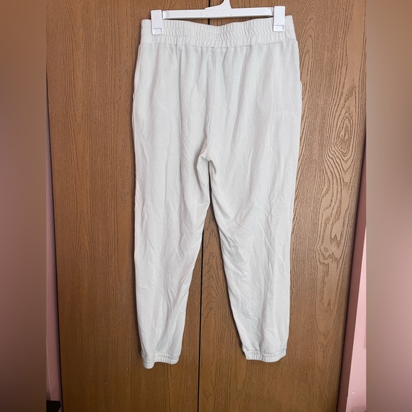 Juicy Couture large cream sweatpants - Picture 2 of 4